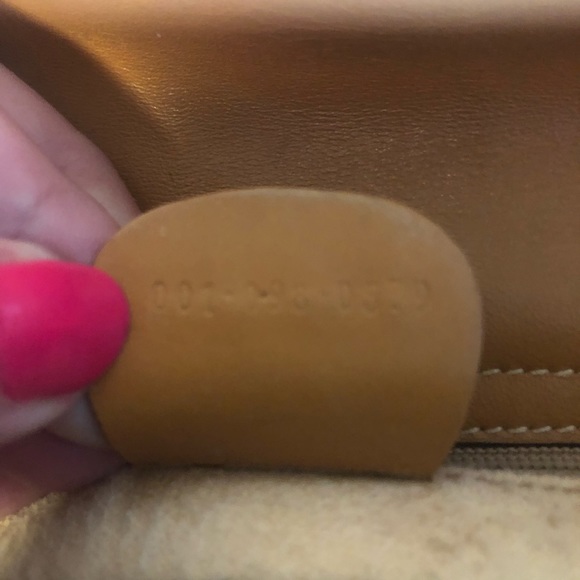 Gucci Crossbody - Picture 6 of 9